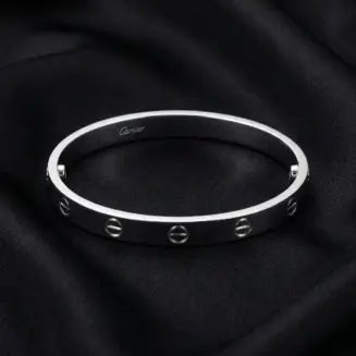 Cartier LOVE bracelet, classic model