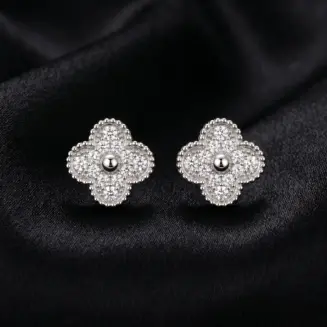 Van Cleef & Arpels, Vintage Alhambra Sparkle earrings