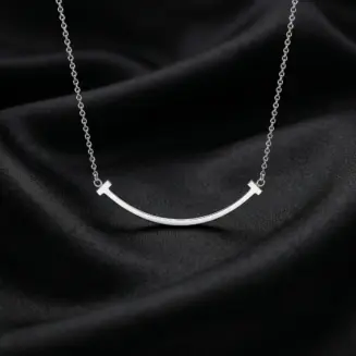 Tiffany T, Smile Small Necklace
